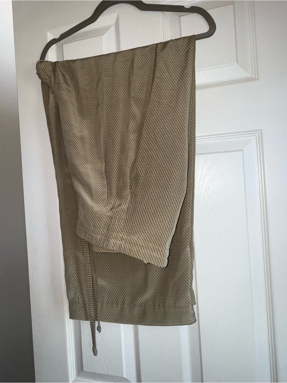 Vintage Linda Allard Ellen Tracy 100% Silk Beige Pleated Trousers - Sz 14